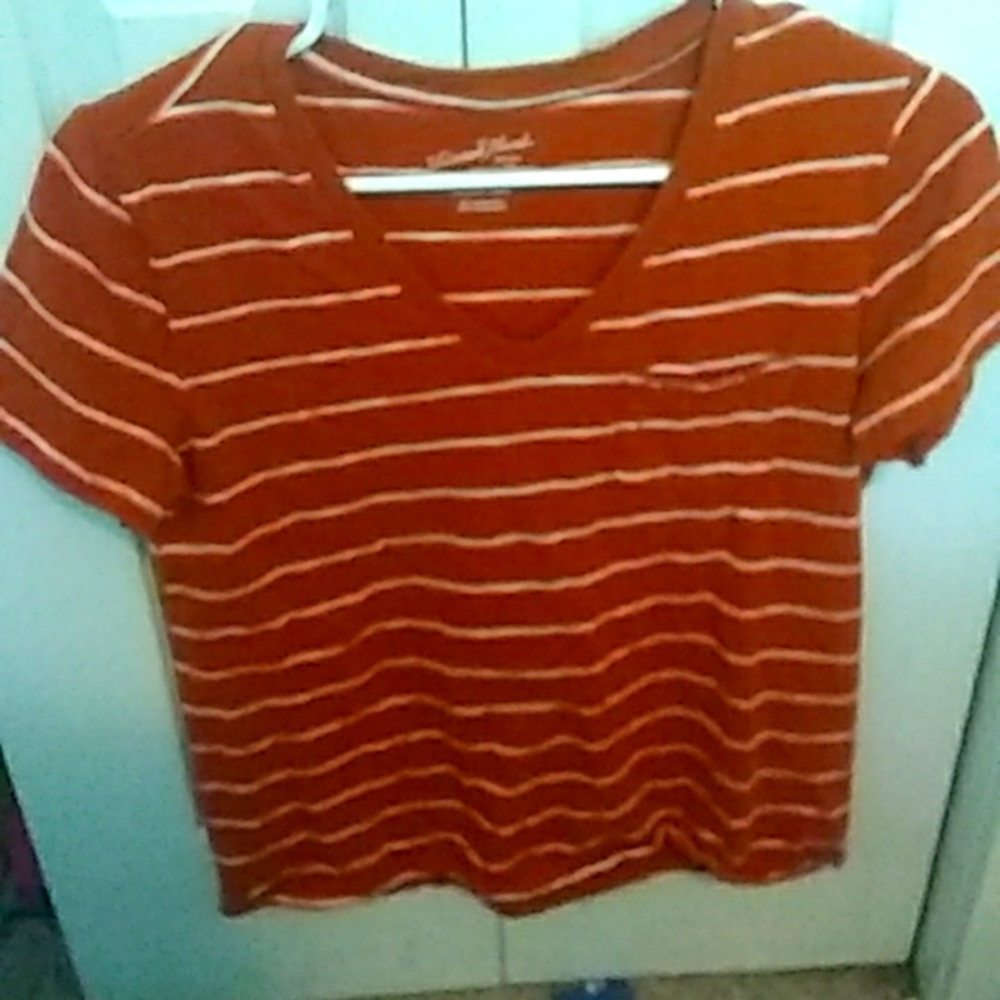 Cropped tee